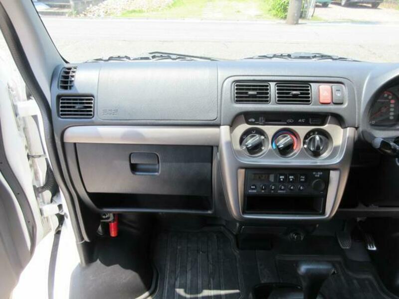 ACTY VAN