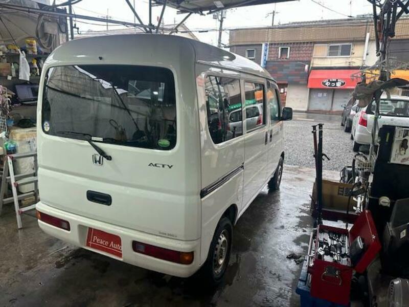 ACTY VAN