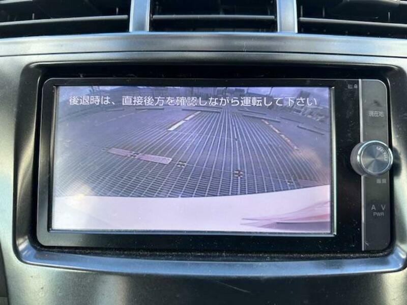 PRIUS ALPHA