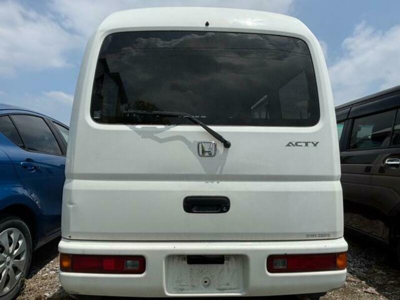 ACTY VAN