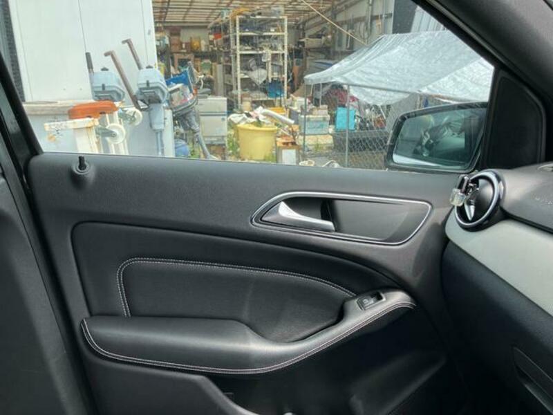 B-CLASS