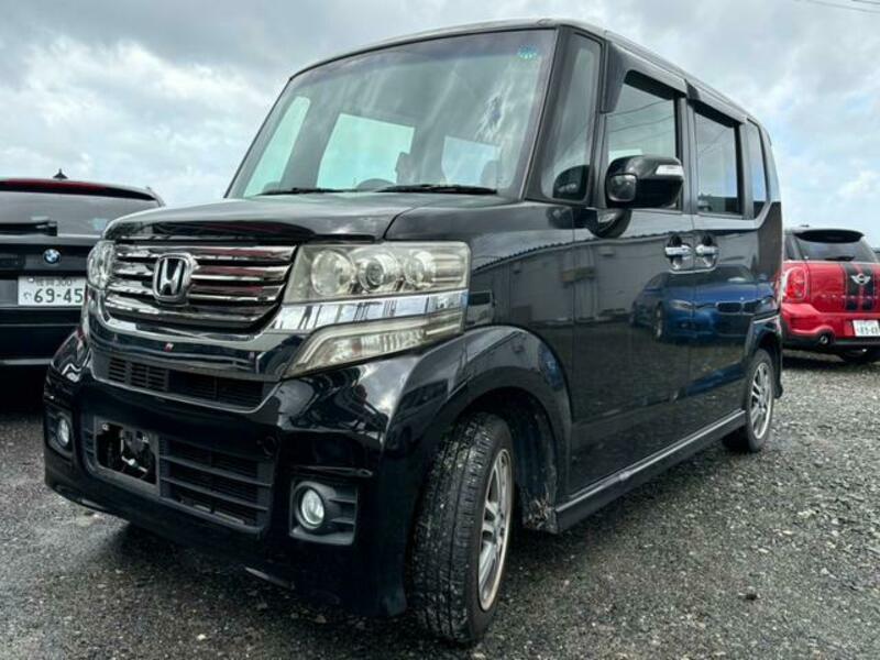 HONDA N BOX CUSTOM