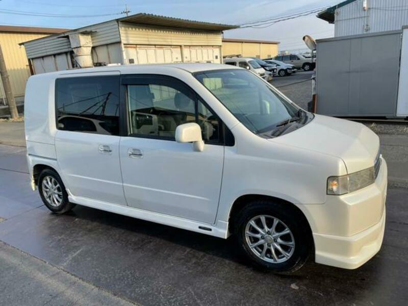 HONDA MOBILIO SPIKE