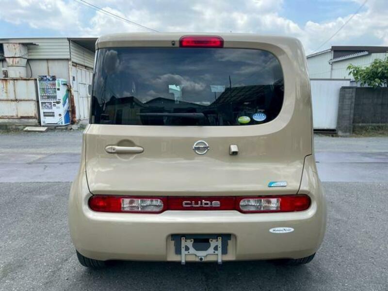 CUBE