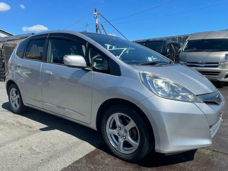 FIT HYBRID