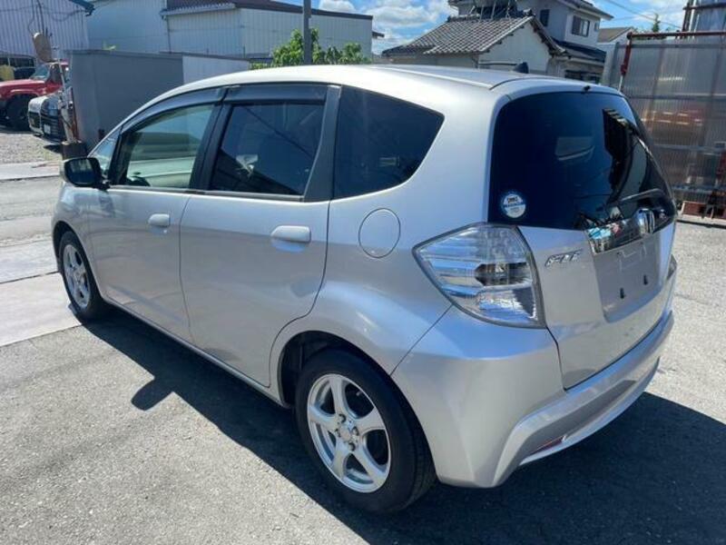 FIT HYBRID