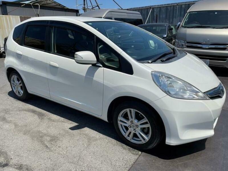 FIT HYBRID