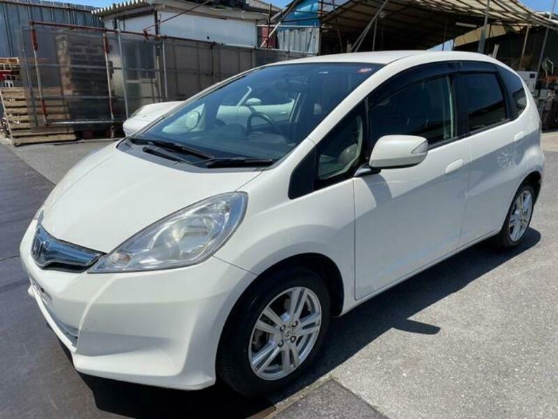 FIT HYBRID