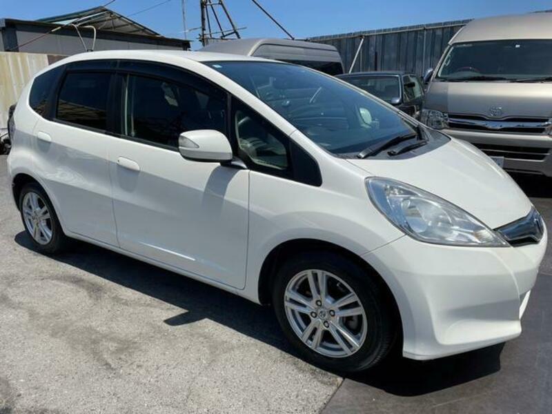 FIT HYBRID