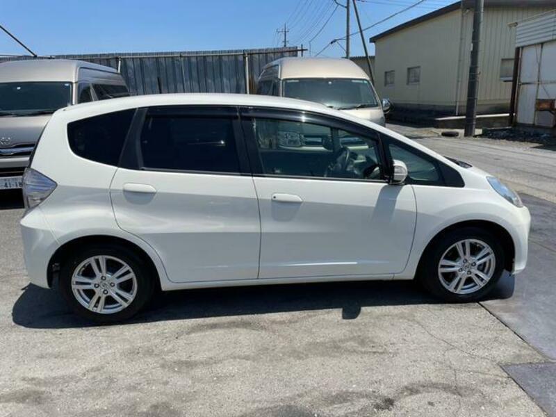 FIT HYBRID