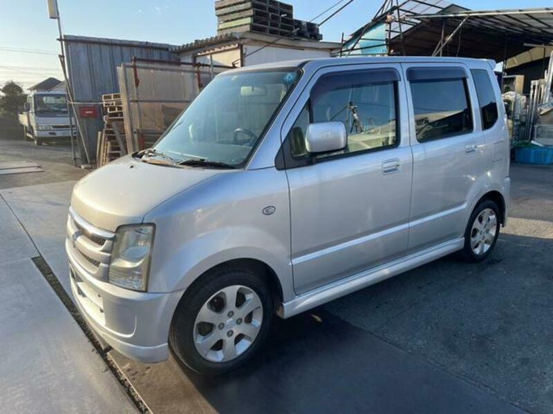 WAGON R