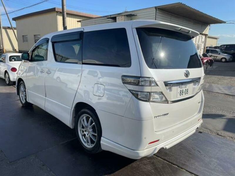 VELLFIRE