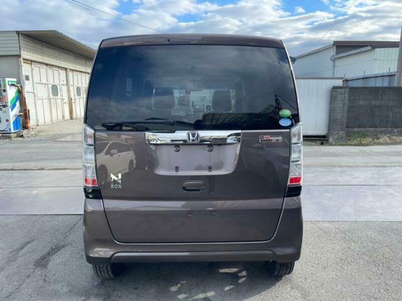 N BOX