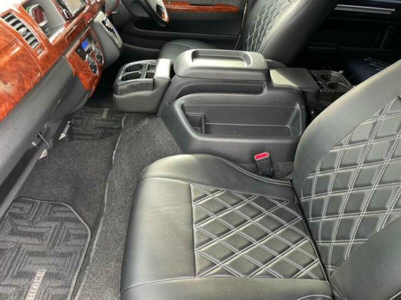 HIACE WAGON