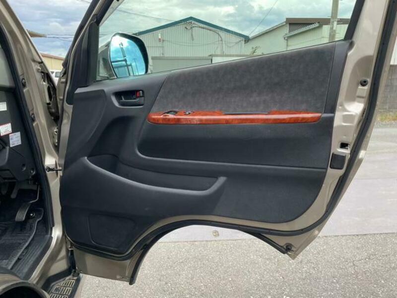 HIACE WAGON