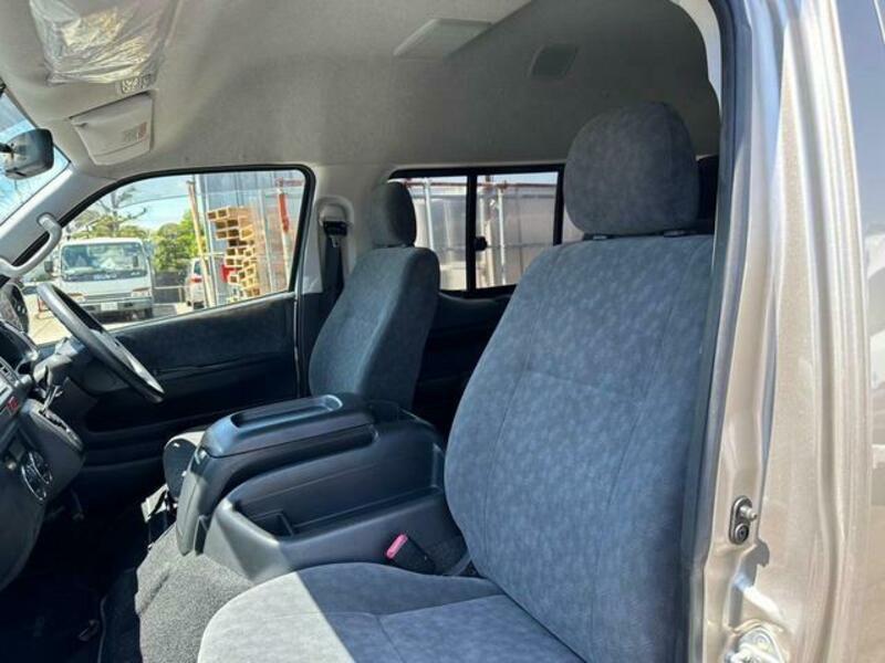 HIACE WAGON