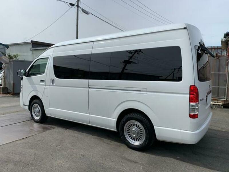 HIACE WAGON
