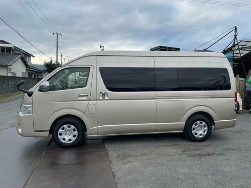 HIACE WAGON