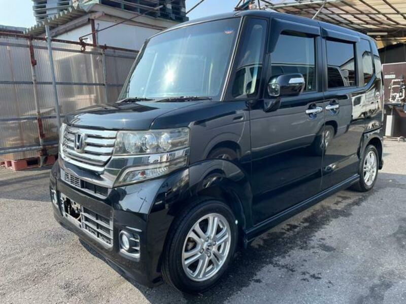 N BOX CUSTOM
