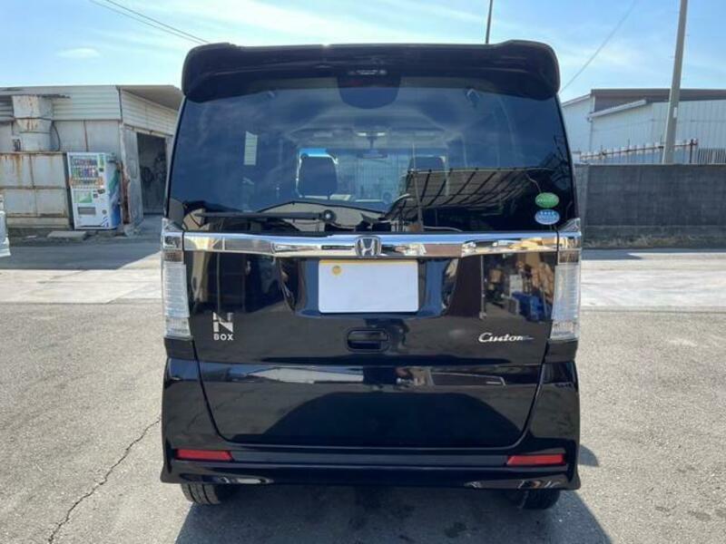 N BOX CUSTOM