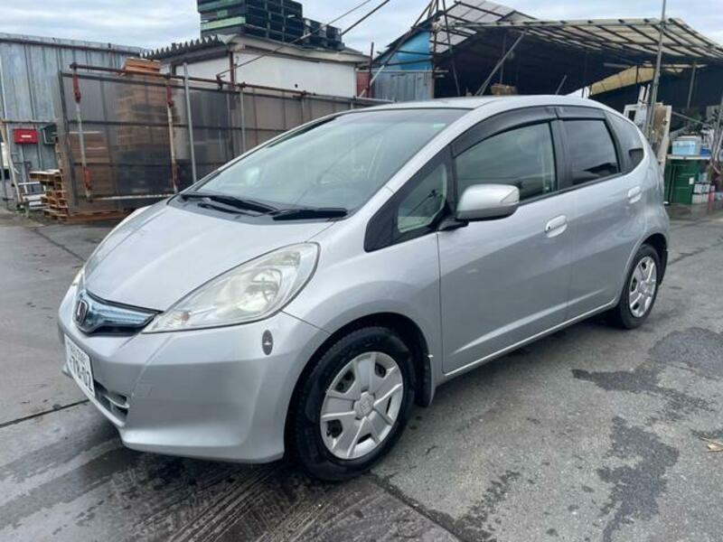 FIT HYBRID
