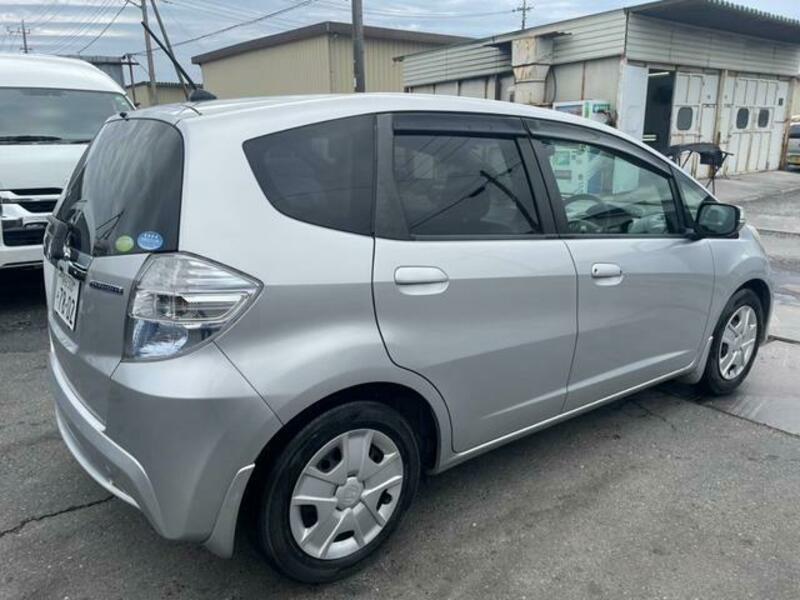 FIT HYBRID