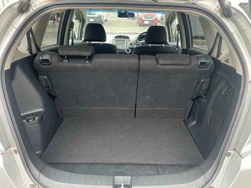 FIT HYBRID
