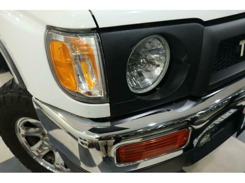 HILUX SURF