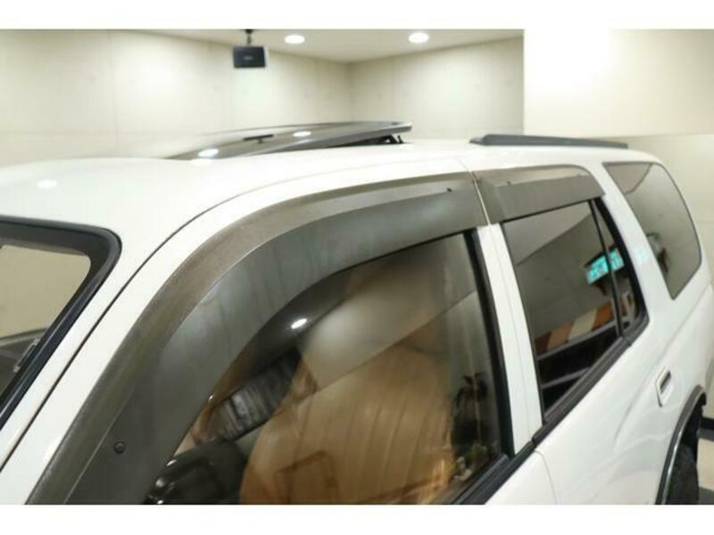 HILUX SURF
