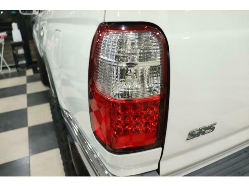HILUX SURF
