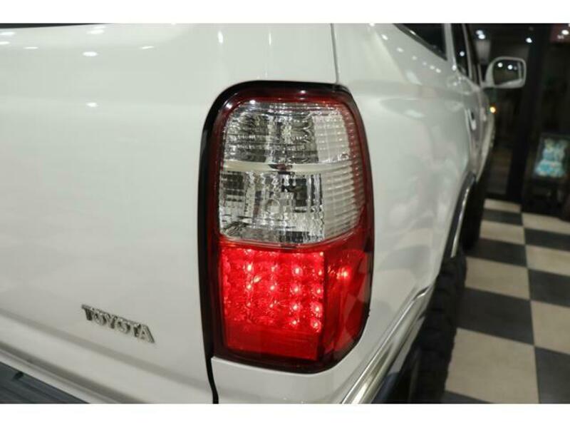 HILUX SURF