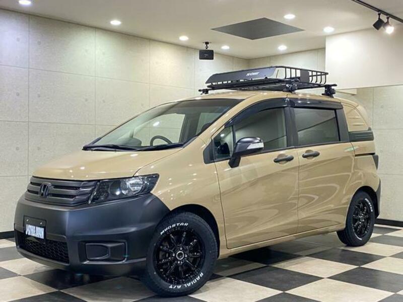 HONDA FREED SPIKE