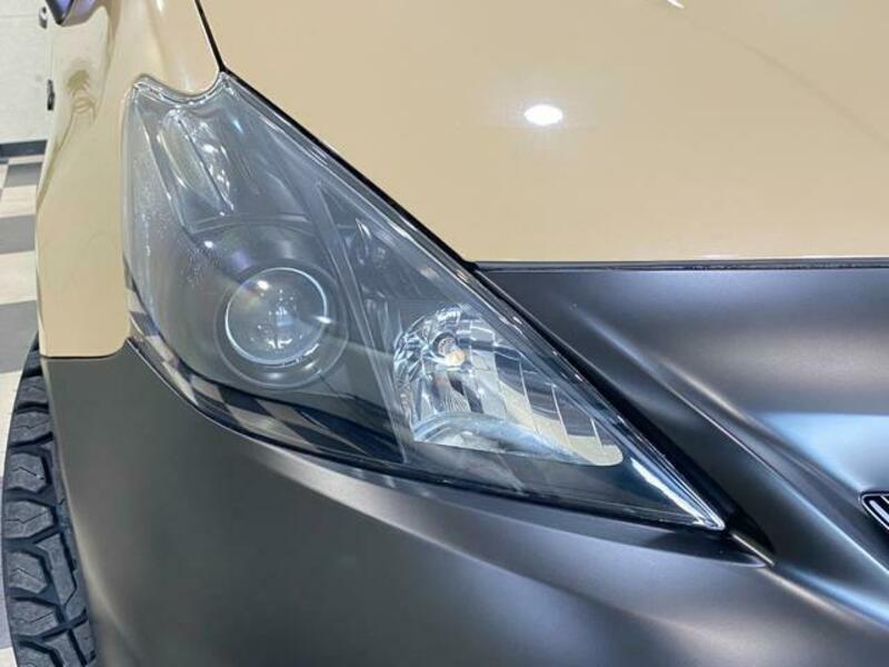 PRIUS ALPHA