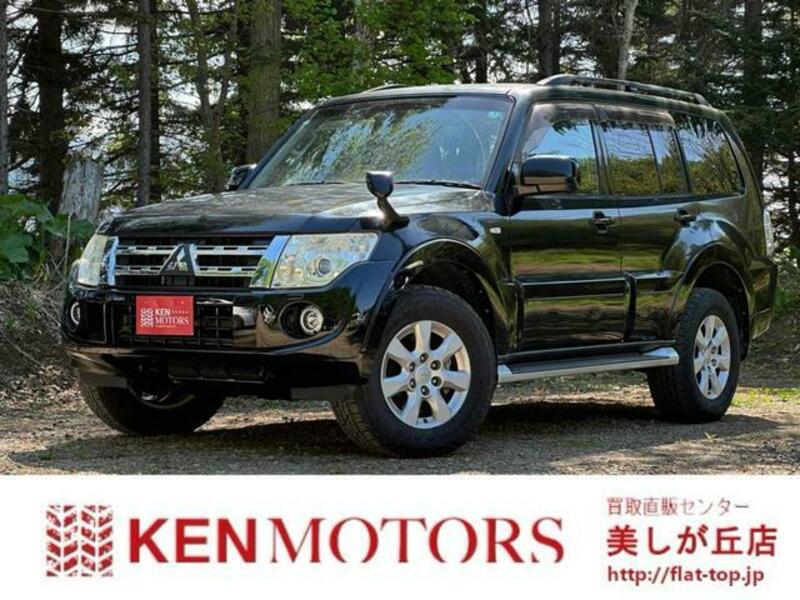MITSUBISHI PAJERO