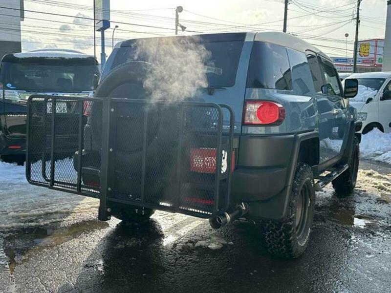 FJ CRUISER