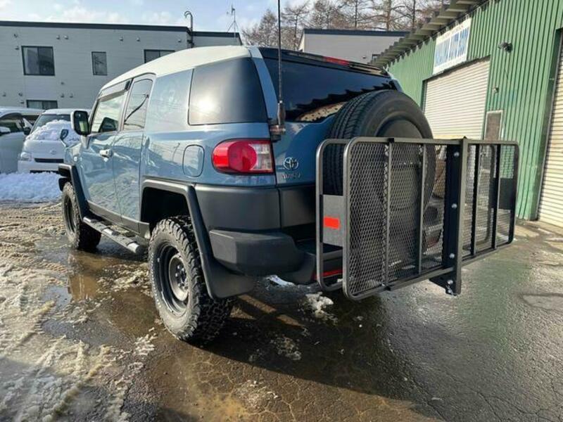 FJ CRUISER