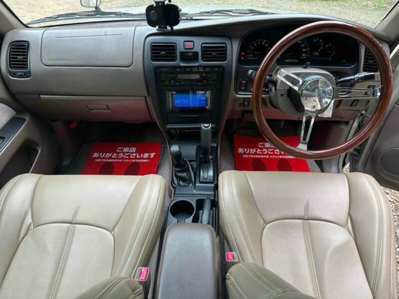 HILUX SURF