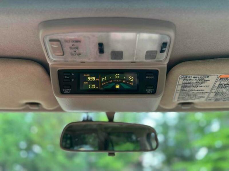 HILUX SURF