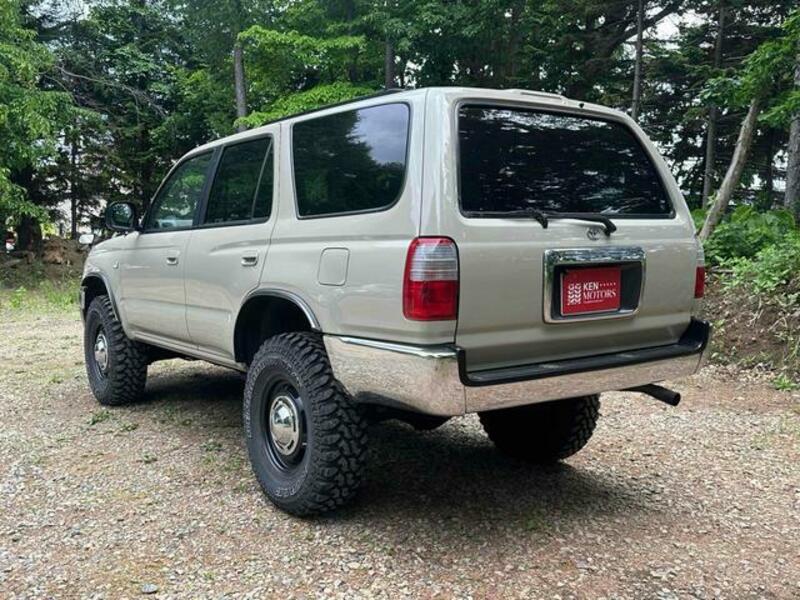 HILUX SURF