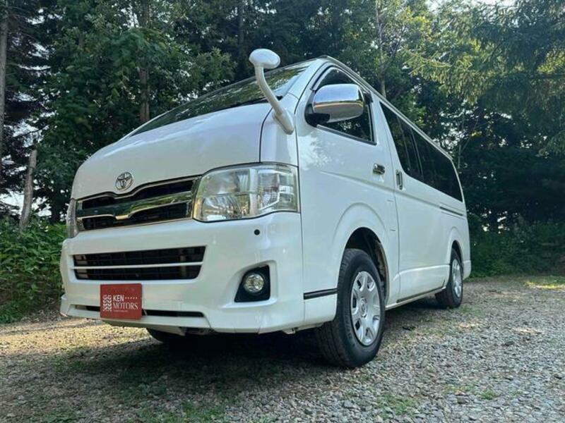 HIACE VAN