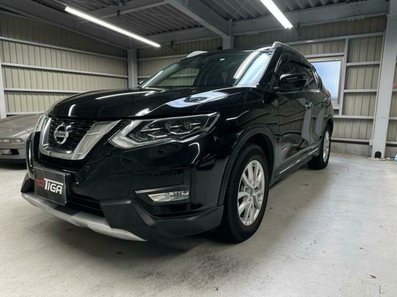 X-TRAIL