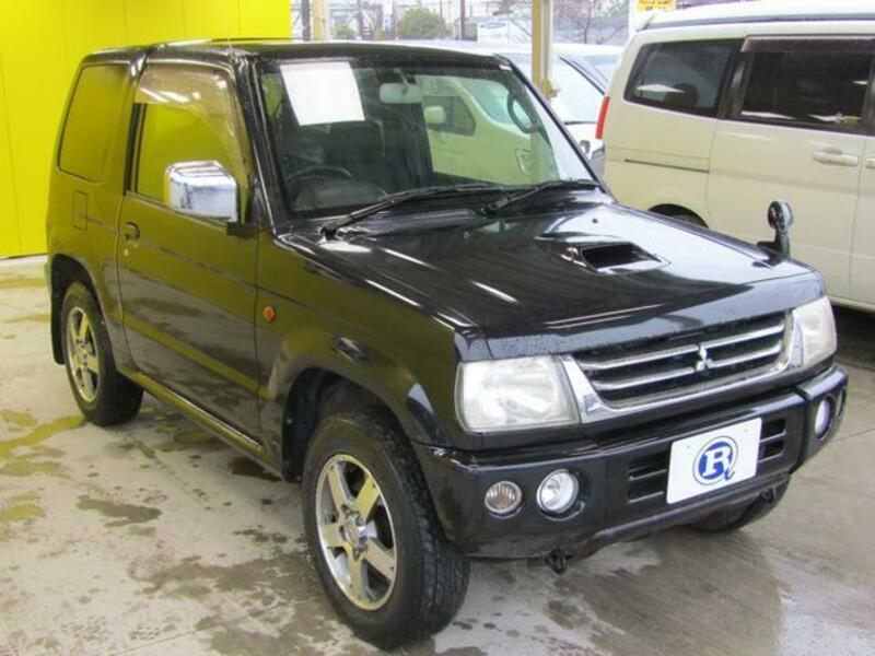 PAJERO MINI
