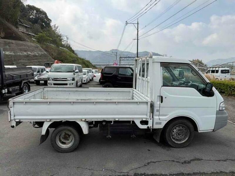 BONGO TRUCK