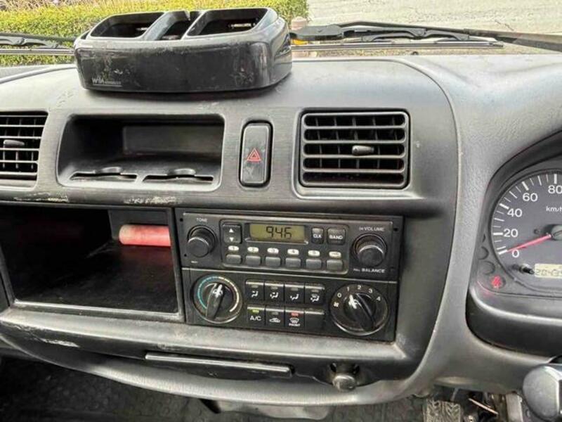 BONGO TRUCK