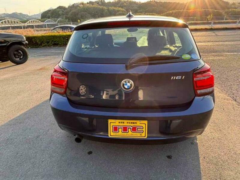 1 SERIES