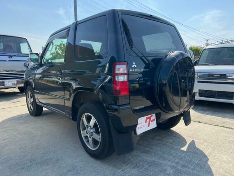 PAJERO MINI