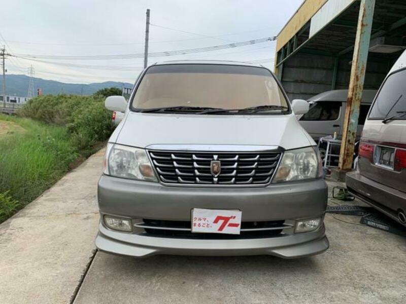 GRAND HIACE