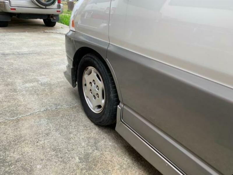 GRAND HIACE
