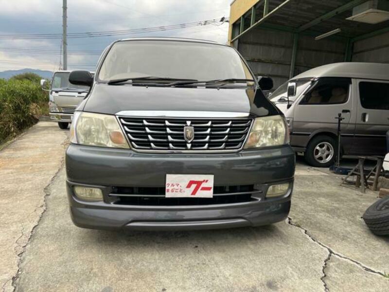 GRAND HIACE