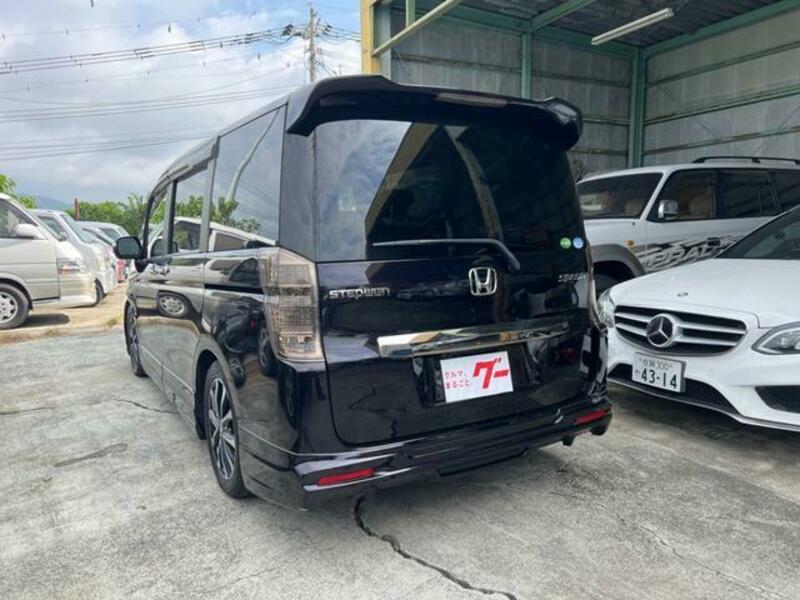 STEPWAGON SPADA
